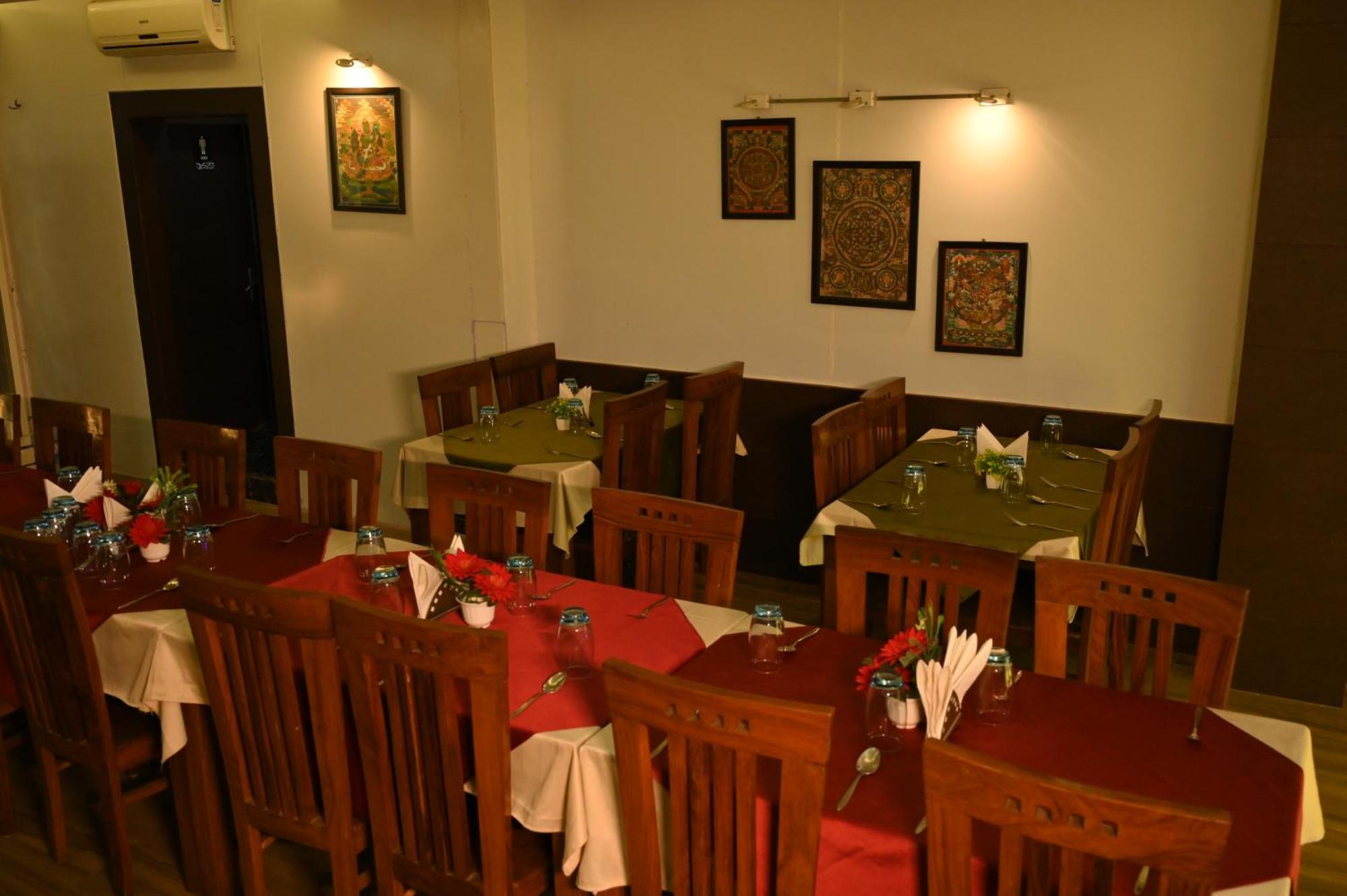Hotel Dhauladhar Heights Dharamshala Exterior foto