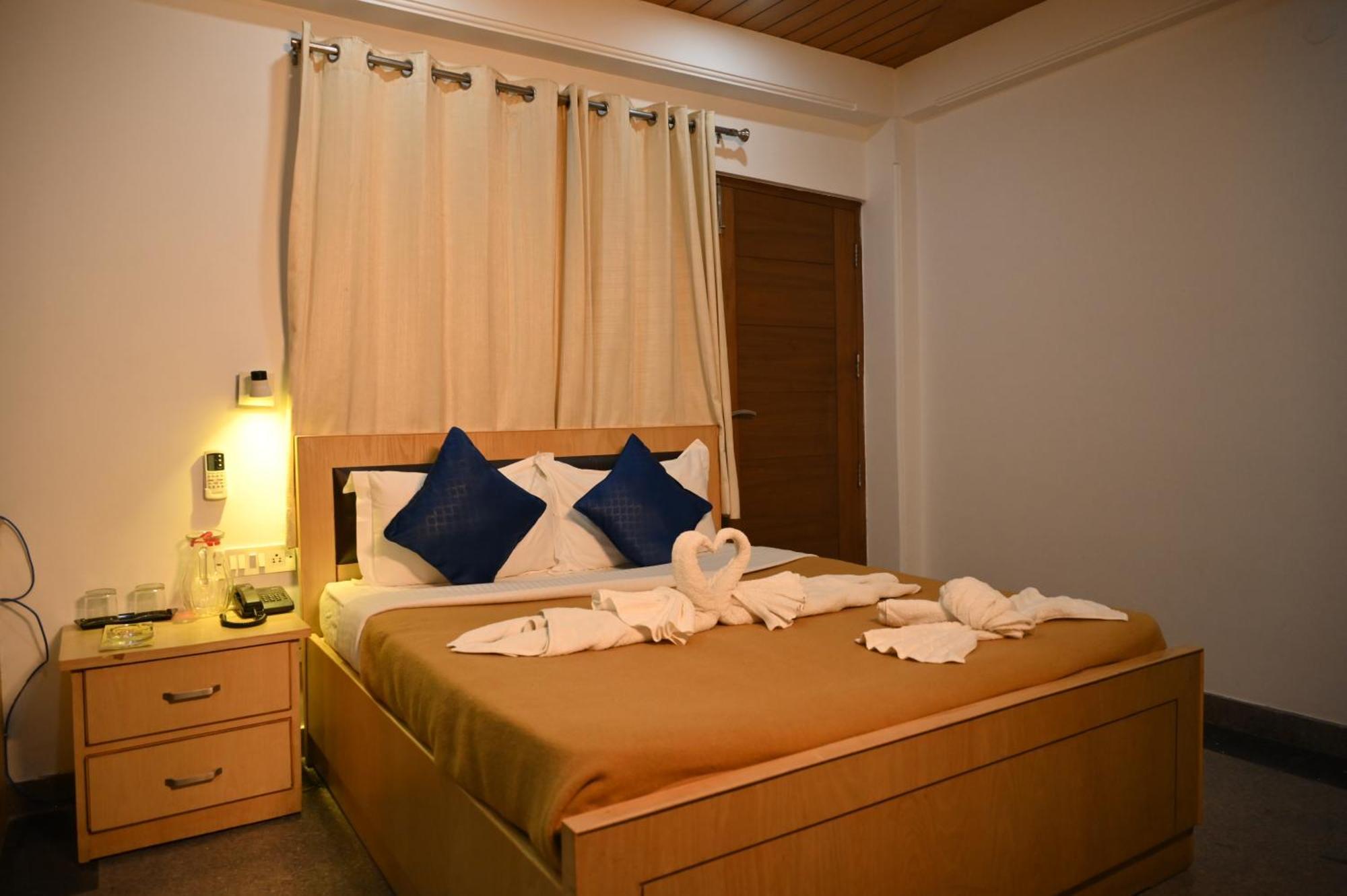 Hotel Dhauladhar Heights Dharamshala Exterior foto